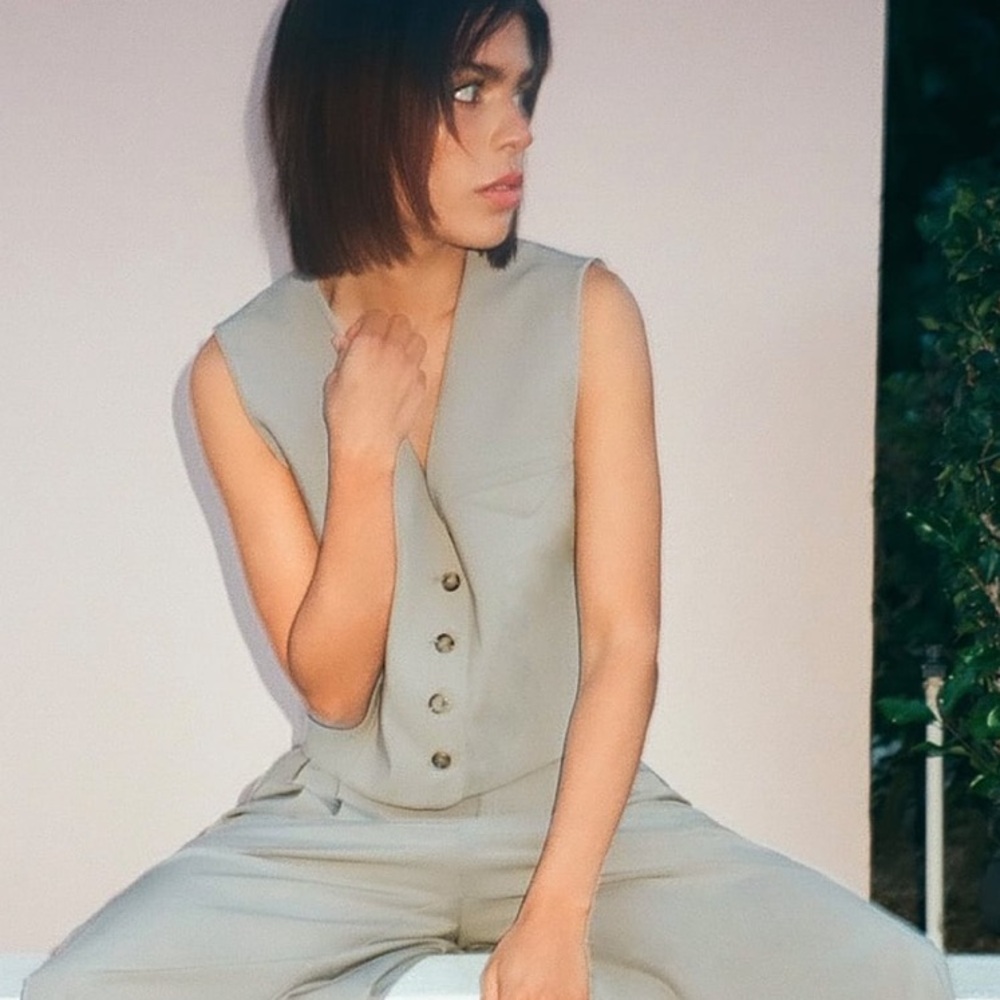 Zara Vest